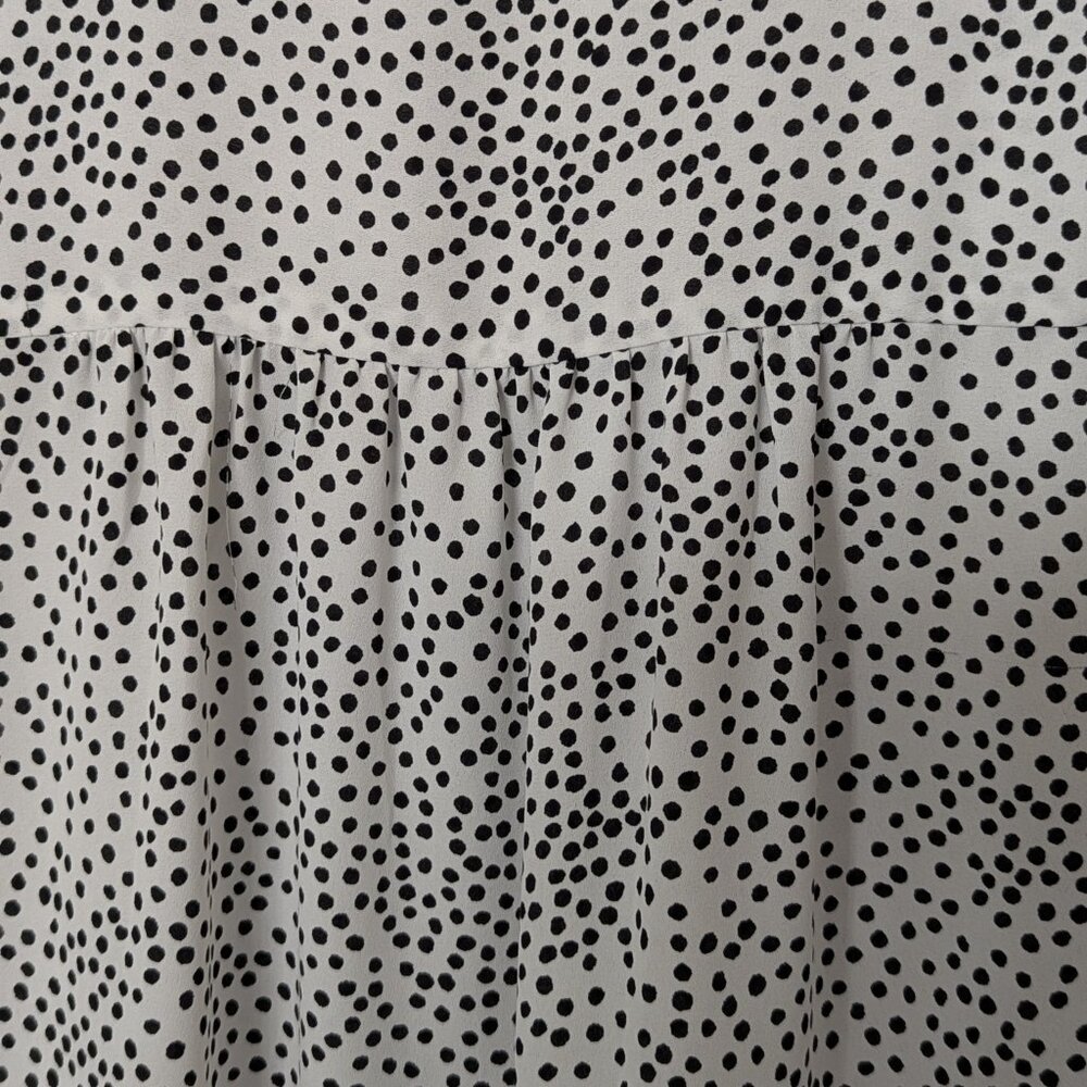 Loft blouse, size small, blousy, comfy, polka dots. - Picture 3 of 4